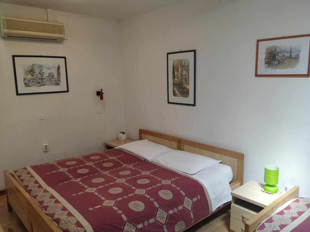 Accomodation Pertout โนวาโกริคา ภายนอก รูปภาพ