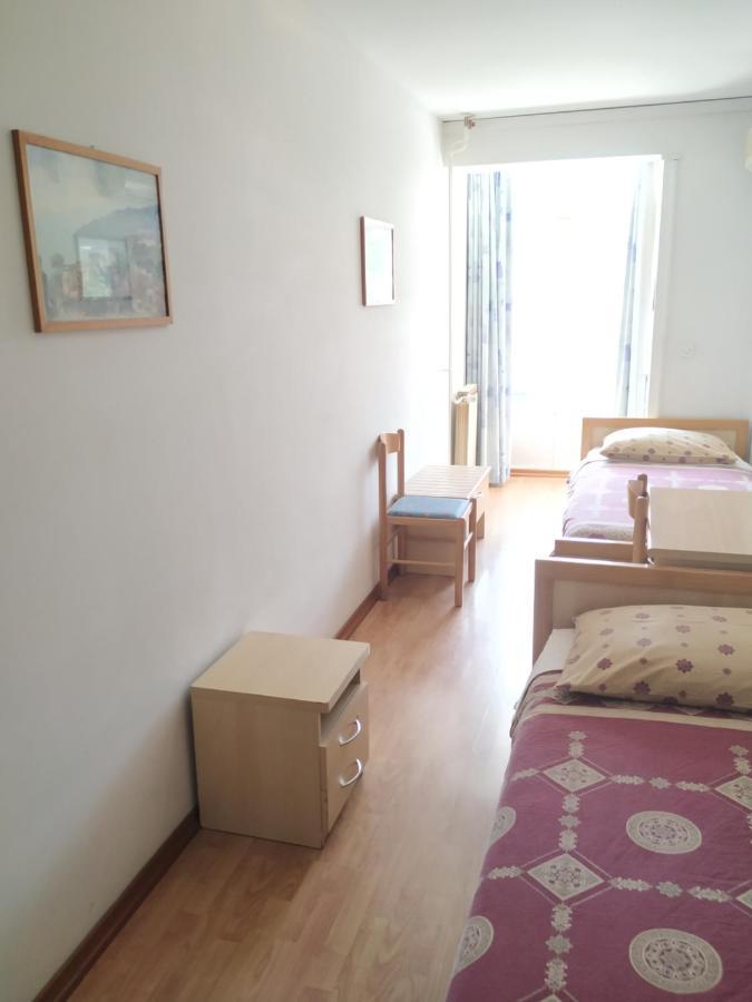 Accomodation Pertout โนวาโกริคา ภายนอก รูปภาพ