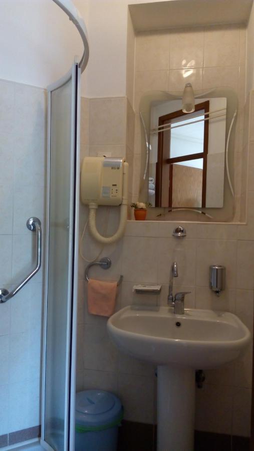 Accomodation Pertout โนวาโกริคา ภายนอก รูปภาพ