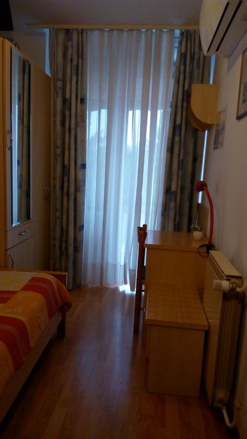 Accomodation Pertout โนวาโกริคา ภายนอก รูปภาพ